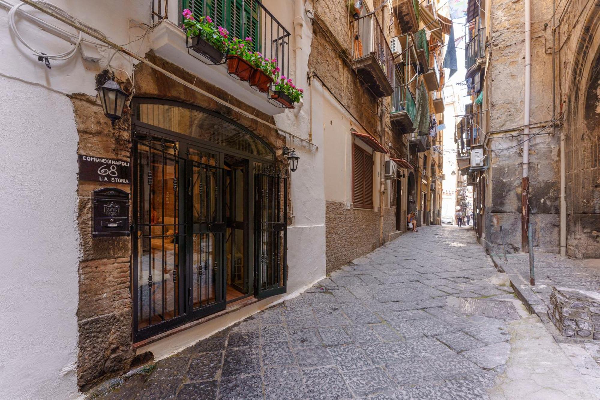 La Storia Daire Napoli Dış mekan fotoğraf